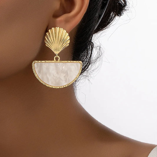 Geometrische halbkreisförmige Acryl-Ohrringe mit gewelltem Metallsteg für Damen, Partygeschenk, Modeschmuck, Ohrschmuck DE028